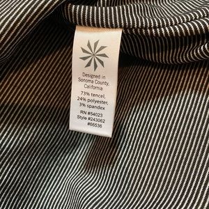 Beautiful Athleta brand, sz. Small, black & white striped, casual mini dress.